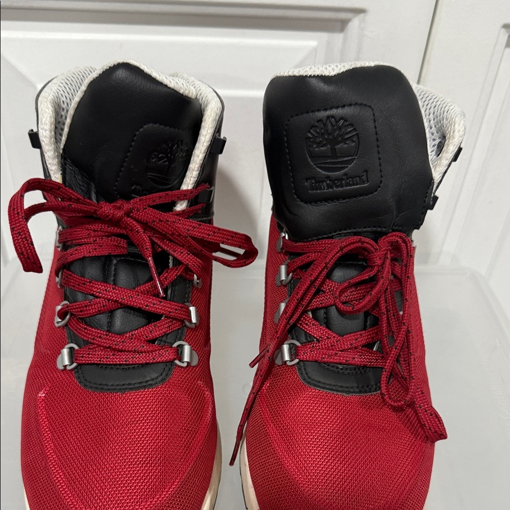 Timberland Red and Black High-Top Boots